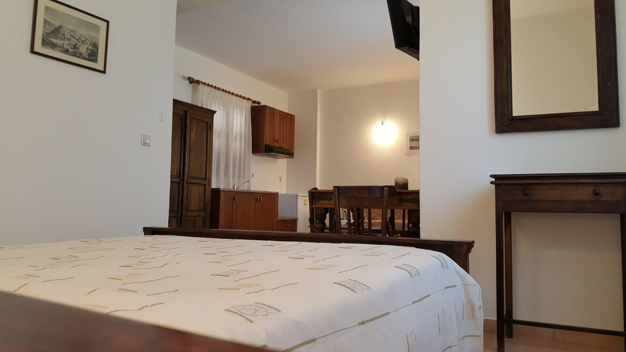 Liotrivi Historical Mansion And Boutique Hotel モネンバシア エクステリア 写真